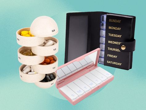 Pill Organizer Ideas, Monthly Pill Organizer, Daily Pill Organizer, Tablet Organizer, Weekly Pill Organizer, Pill Dispenser, Protein Bars Homemade, Medicine Pouch, Organizer Ideas