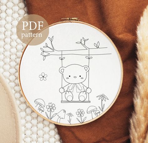 Cross Stitch design Pattern Embroidery Design Drawings, Hand Embroidery Patterns Free Templates, Bear Embroidery Pattern, Embroidery Patterns Free Templates, Diy Embroidery Thread, Woodland Embroidery, Embroidery Bear, Cute Embroidery Patterns, Redwork Patterns