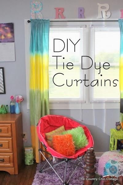 DIY Tie Dye Curtains -- learn how to make your own striped tie dye curtains in any color of the rainbow. Dyed Curtains, Tie Dye Curtains, Dye Curtains, Diy Tie Dye, Striped Tie Dye, Cottage Diy, Curtains Diy, Tie Dye Bedding, Queen Size Sheets