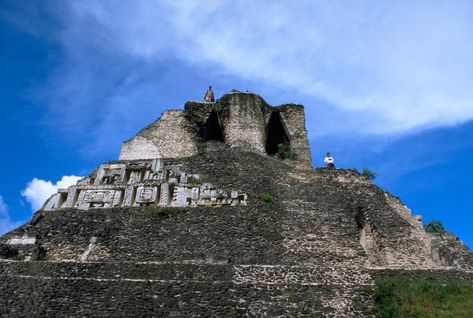 Xunantunich Mayan Ruins Map Of Belize, Mayan History, Maya Ruins, Belize Vacations, India Architecture, Ancient Maya, Belize City, Ancient Greek Architecture, Ancient Mayan