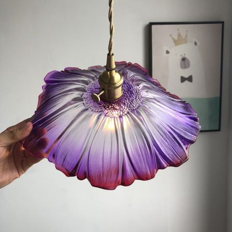 Bubble Hotel, Lampshade Art, Flower Lamps, Chandelier Designs, Lamp Flower, Modern Hanging Lamp, Lamps Hanging, Unique Light Fixtures, Golden Lighting