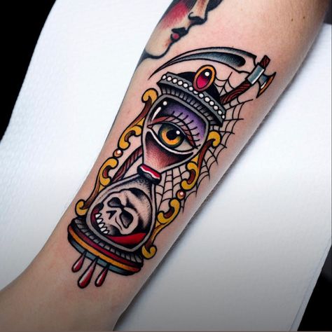 Traditional Tattoo Eye, Traditional Tattoo Filler, Traditional Black Tattoo, Cupid Tattoo, Optical Illusion Tattoos, Illusion Tattoos, Cuff Tattoo, Bright Tattoos, Hourglass Tattoo