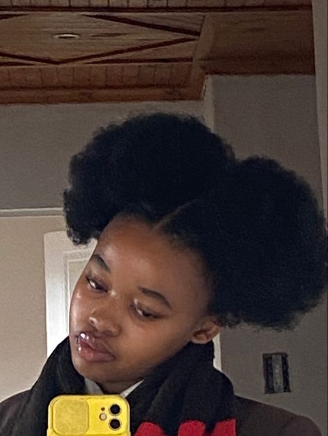 pretty light skin black south african teenage girl with two big black afro space buns taking a mirror selfie Space Buns 4c Natural Hair, Afro Space Buns, Afro Hair 4c, Afro 4c Hairstyles, Medium Afro, Low Space Buns, Short African Hairstyles, Dancer Hairstyles, Short Afro Styles