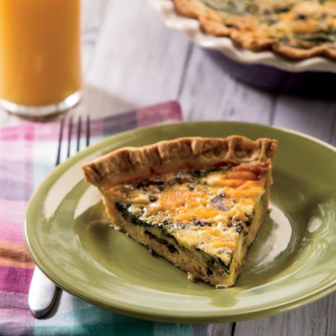 Try this tasty, hearty quiche recipe, featuring spinach, mushrooms and cheddar cheese. Sausage Mushroom Spinach Quiche, Mushroom Spinach Quiche, Chess Pies, Spinach Mushroom Quiche With Crust, Spinach Mushroom Cheese Crustless Quiche, Spinach Mushroom Quiche, Spinach Quiche Recipes, Monday Recipes, Breakfast Easy