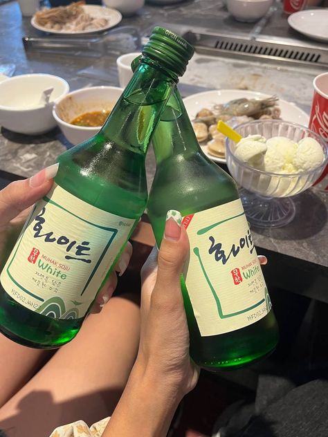 Ted White, Korean Friends, Soju, Photo Idea, Funny Cats, Mirror, Drinks, Collage, Funny