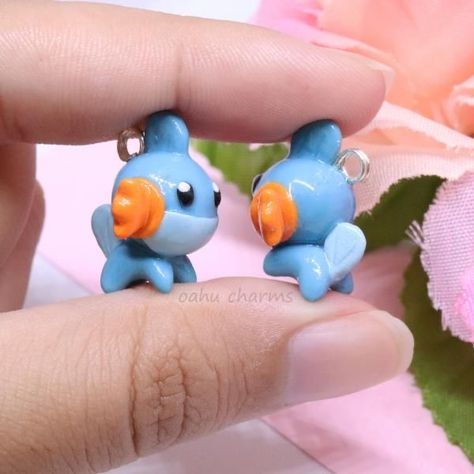 Clay Pokemon, Easy Clay Sculptures, Water Type Pokemon, Food Charms, Type Pokemon, Cool Pokemon, Polymer Clay Charms, Diy Clay Crafts, Sculpture Clay