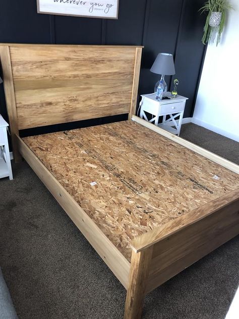 Bed Frame Farmhouse, Diy Queen Bed Frame, Diy Queen Bed, Queen Bed Frame Diy, Diy King Bed, Diy King Bed Frame, Diy Farmhouse Bed, Wood Bed Frame Diy, Farmhouse Bed Frame