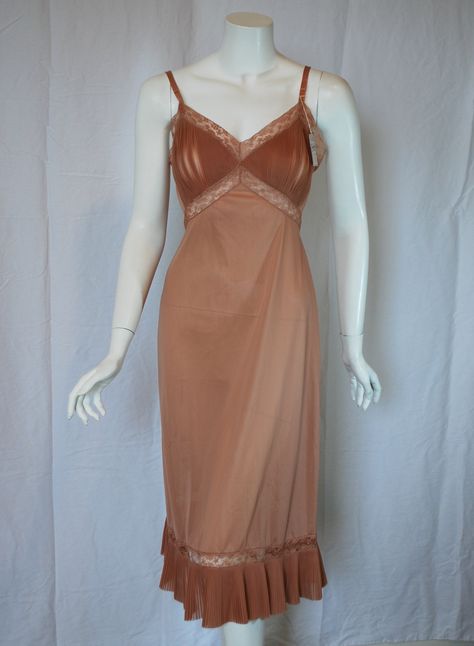 50s Slip Dress, 40s Sleepwear, 1940s Nightwear, 1940s Sleepwear, 1940s Slip Dress, 1940s Slip, 1940s Lingerie, Vintage Slip, Vintage Slip Dress