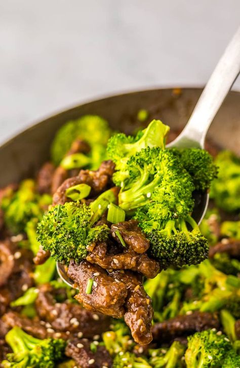 Recreate the magic of Panda Express at home with this easy and delicious Beef & Broccoli recipe. Perfect for a healthy weeknight dinner, this dish combines tender beef and crisp broccoli in a flavorful sauce. It's a quick meal that will satisfy your cravings without the takeout cost. Whole 30 Beef And Broccoli, Tender Beef And Broccoli Stir Fry, Authentic Beef And Broccoli, Panda Express Beef And Broccoli Copycat, Beef Abd Broccoli Recipe, P.f. Chang’s Beef And Broccoli, Garlic Beef, Breakfast Sides Dishes, Breakfast Sides