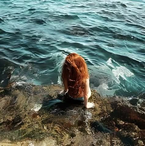 Princess Ariel Aesthetic, Nereid Aesthetic, Nami Aesthetic, Redhead Mermaid, Ariel Aesthetic, Ariel Disney Princess, Tiktok Photos, Little Mermaid Characters, Aesthetic Disney