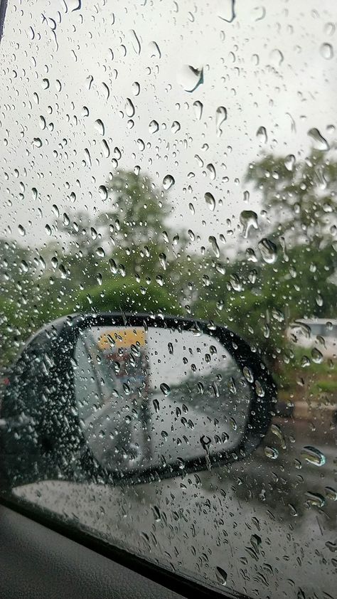 #rain #longdrive #enroute #rainyseason #therapy #nagpur #highway #india #kia #trip #roads Driving In The Rain, Rainy Day Pictures, Hits Different, Rainy Season, Snap Quotes, In The Rain, Aesthetic Backgrounds, Rainy Day, The Rain