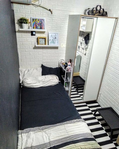 Bedroom Layouts For Small Rooms, Small Room Inspo, Small Room Makeover, Small Bedroom Inspiration, Modern Kids Bedroom, Boy Bedroom Design, Small Bedroom Decor, Bedroom Decor Design, Small Room Design