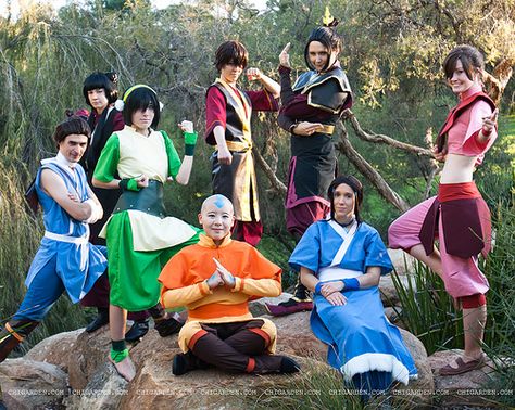 Avatar group costume Anime Group Costumes, Cosplay Ideas Group, Avatar Group Costume, Avatar Costume The Last Airbender, Avatar The Last Airbender Costumes, The Last Airbender Cosplay, Avatar The Last Airbender Cosplay, Last Airbender Cosplay, Avatar Group