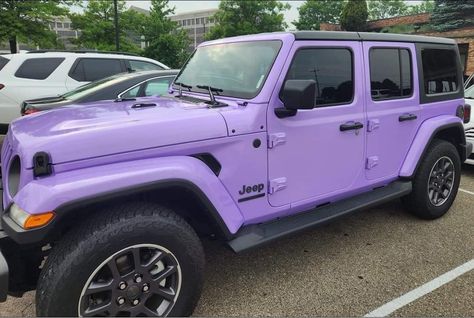 Purple Jeep Wrangler, Purple Motorcycle, Jeep Lights, Purple Jeep, Custom Jeep Wrangler, Pink Jeep, Dream Cars Bmw, Purple Car, Dream Cars Jeep