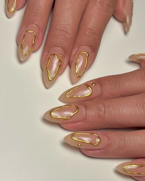 Dripping gold ✨ #sweetnailsbygab #tlvnailbestie Gold Drip Nails, Gold 3d Nails, Dripping Gold, Gold Drip, Drip Nails, Nails Now, July 17, Nail Arts, Gold Nails