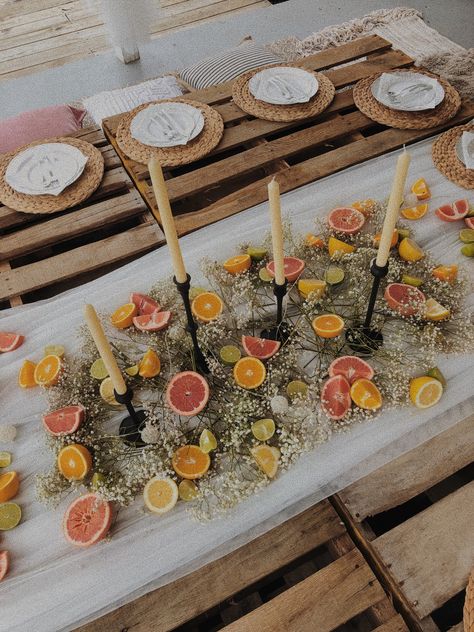 Citrus Tea Party, Citrus And Sage Wedding, Citrus Beach Wedding, Dried Fruit Bridal Shower Theme, Citrus Theme Dinner Party, Spring Bridal Shower Ideas Decoration, Fruit Wedding Shower Ideas, Hen Party Picnic, Citrus Name Cards