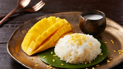 50 best desserts around the world | CNN Travel Sticky Rice Dessert Recipe, Rice Dessert Recipes, Mango Sticky Rice Recipe, Thai Food Dishes, Coconut Sticky Rice, Beras Ketan, Sweet Sticky Rice, Thai Mango, Desserts Around The World