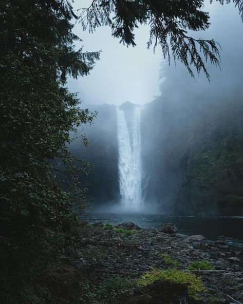 Snoqualmie Falls, Breathtaking Beauty, Lush Greenery, Travel Goals, Nature Wallpaper, Awe Inspiring, Image Types, Natural Wonders, Click The Link