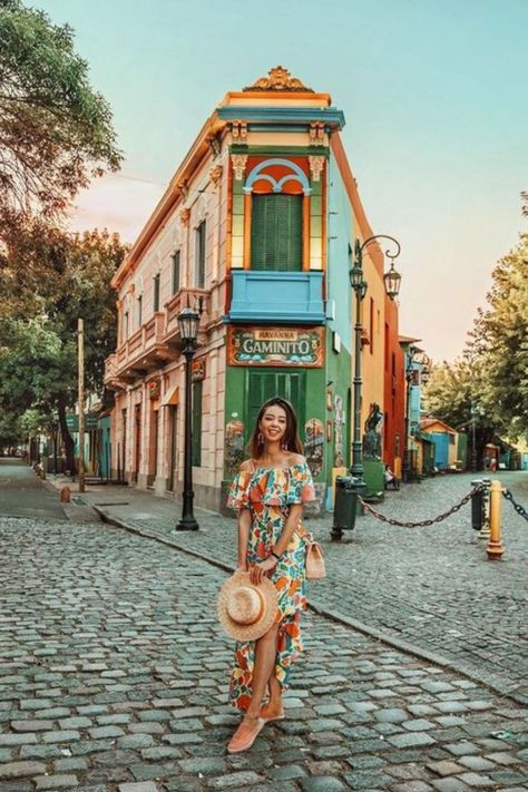 Buenos Aires Outfit, Mexico Fashion, Travel Pose, Argentina Travel, Travel Photography Inspiration, 5k Followers, Milk Tea, Travel Aesthetic, Female Travel