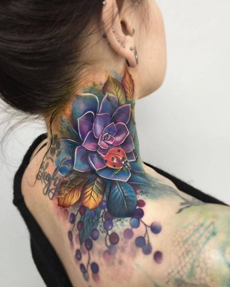 Lianne Moule's sensual watercolor tattoo Flower Neck Tattoo, Best Neck Tattoos, Girl Neck Tattoos, Side Neck Tattoo, Throat Tattoo, Neck Tattoos Women, Back Of Neck Tattoo, Modern Tattoos, Tattoo Magazines