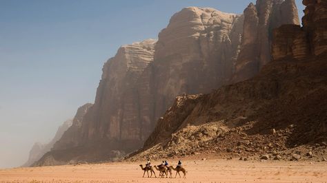 Mountain Desert, Wadi Rum Jordan, Valley Of The Moon, City Of Petra, Deserts Of The World, Desert Environment, Desert Photography, Jordan Travel, Petra Jordan