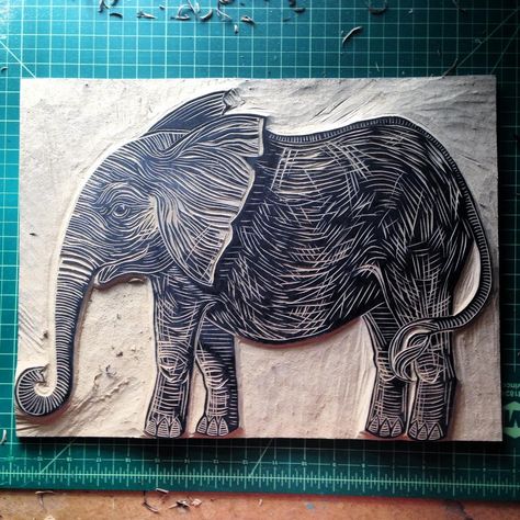 Elephant Linocut, Lino Printing, Linocut Printmaking, Lino Art, Andrea Lauren, Print Ideas, Instagram Baby, Art Painting Acrylic, Block Printing