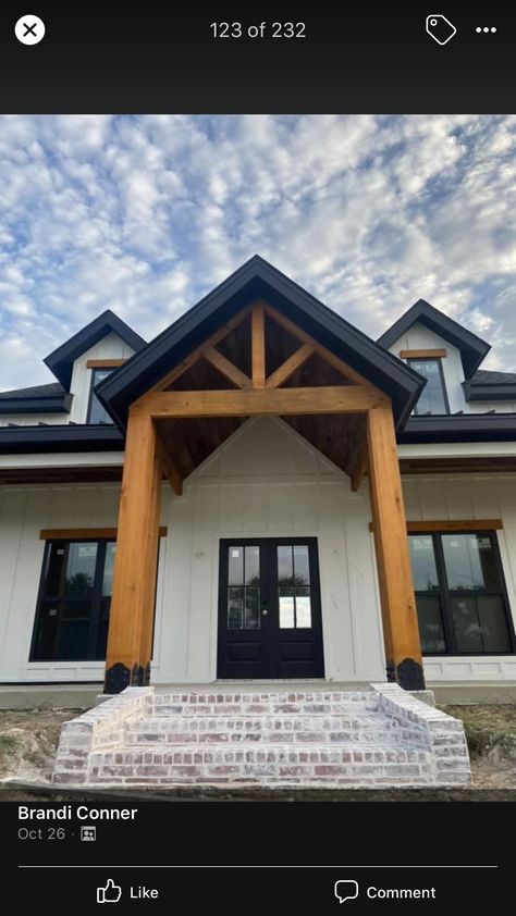 Front Door Bump Out Entrance With Porch, Front Entrance Gable Roof, Entryway Outdoor Front Entry, Friends Entrance, Accent Front Door, Cottage Entrance, Farmhouse Reno, Mini Mansion, Entryway Outdoor