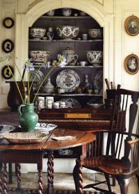 Kitchens I Have Loved Barley Twist Furniture, English Dining Room, Barley Twist Table, Diy French Country Decor, Home Remodeling Ideas, Traditional Ideas, Red Dining Room, English Decor, Barley Twist