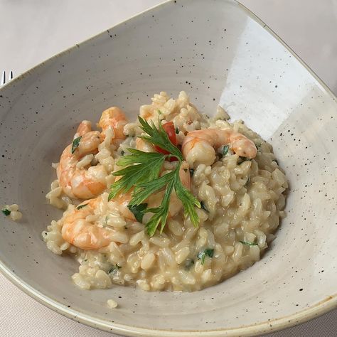 Comfort Meal Aesthetic, Rissoto Aesthetic, Risotto Aesthetic, Shrimp Aesthetic, Lily Bloom And Atlas, Madeira Aesthetic, Atlas Lily, Lily Atlas, Homecooked Dinner