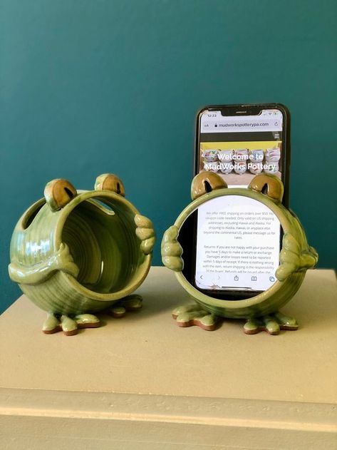 Loud Mouth Frog | Etsy | Ceramic frogs, Ceramics projects, Coil pottery