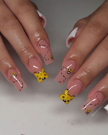 Winnie The Pooh Nail Art, Pooh Nail Art, Bee Nail Designs, Pikachu Nails, Bumble Bee Nails, Spongebob Nails, Baby Shower Nails, June Nails, Disney Acrylic Nails