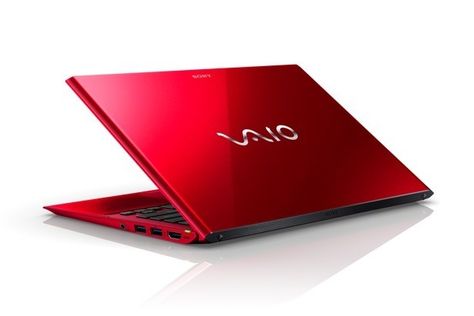 Sony's special edition red laptops coming to the US, prices start at $2,000 Fan Inanimate Insanity, Red Objects, Apple Pc, Sony Vaio Laptop, Laptop Screen Repair, Red Laptop, Laptop Service, Ipad Computer, Tech Apps