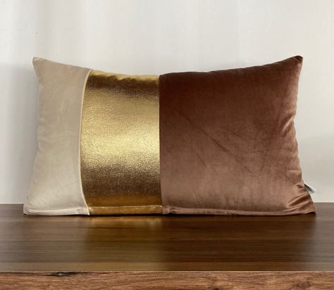 "Beige Brown Gold Velvet Pillow Cover" #BeigeGoldPillow #GoldLumbarPillow #BrownGoldPillows #CreamGoldPillow #GoldFoilPillows #brownVelvetpillow #velvetCushions https://etsy.me/3JnI7VP #gold #beige #solid #creamvelvet #creamgold #browngold #brownsilver Brown And Gold Living Room Ideas, Gold And Brown Bedroom, Brown And Gold Living Room Decor, Brown And Gold Bedroom, Beige And Brown Living Room, Cream And Gold Bedroom, Cream Color Bedroom, Gold Decorative Pillows, Taupe Bedroom