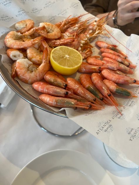 #restaurant #shrimp #yummy Shrimp Aesthetic, Shrimp Restaurant, Heart Bones, Aesthetic Restaurant, Red Bricks, A Restaurant, Bones, Restaurant, Drinks