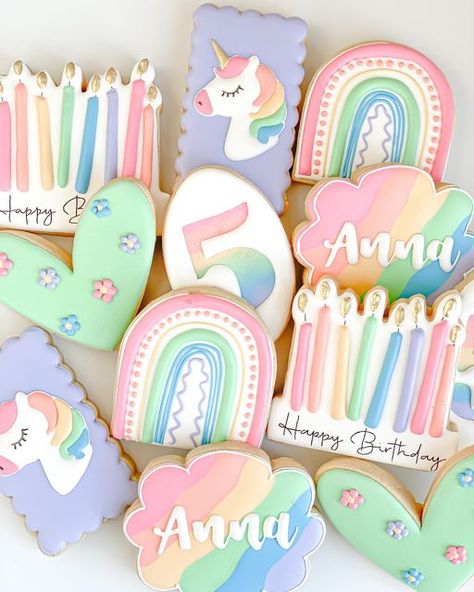 Girly Cookies, Rainbow Sugar Cookies, Rainbow Unicorn Birthday Party, 5th Birthday Girls, Cookies Theme, Hello Kitty Birthday Party, 5th Birthday Party Ideas, Unicorn Cookies, Rainbow Unicorn Birthday