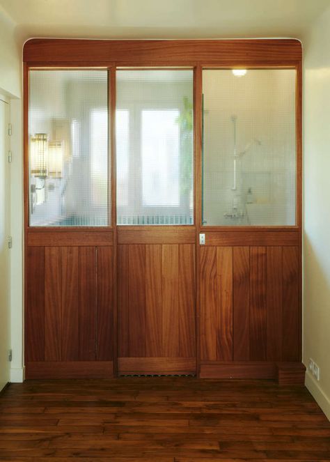 modern-luxe bedroom and bath: a single parent's dream retreat by Studio Classico 1920s Built Ins, 3 Panel Glass Door, Brick Apartments, Craftsman Living Room, Luxe Bedroom, Small Space Bathroom, Wired Glass, Ipe Wood, Apartment Makeover