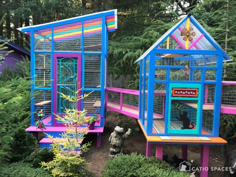 Outdoor Catio Cat, Cat Outside Enclosure, Patio Catio, Catio Ideas Cat, Catio Plans, Catio Ideas, Cat Playground Outdoor, Garden Escape, Cat Castle