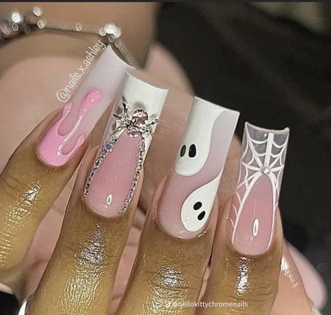 Halloween Nail Sets Acrylic, Halloween Acyrilics Nails, Spooky Duck Nails, Spooky Set Nails, Medium Halloween Nails, Spooky Season Nails Acrylic, Pink Halloween Acrylic Nails, Halloween Duck Nails, Holloween Nails Acrylic