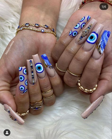 Ratchet Nails, Evil Energy, Real Eyes, Evil Eye Nails, Eye Nail Art, Nagellack Trends, Eye Nails, Drip Nails, Cute Acrylic Nail Designs