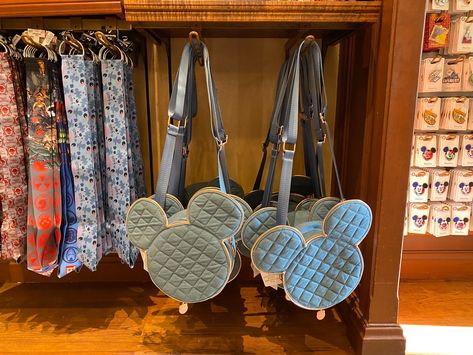 PHOTOS: Trade Pins In Style With These Brand New Pin Trading Bags Available At Walt Disney World Pin Trading Bag, Bag Insert, Pin Trading, Ear Pins, Cool Instagram, Disney Trading Pins, Disney Resort, Disney Pins, New Pins