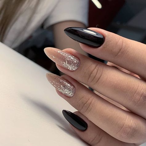 Sylwester Nails, Nails Desing, Fancy Nails, Perfect Nails, Cute Acrylic Nails, Nails Inspo, Black Nails, Nail Manicure, Trendy Nails