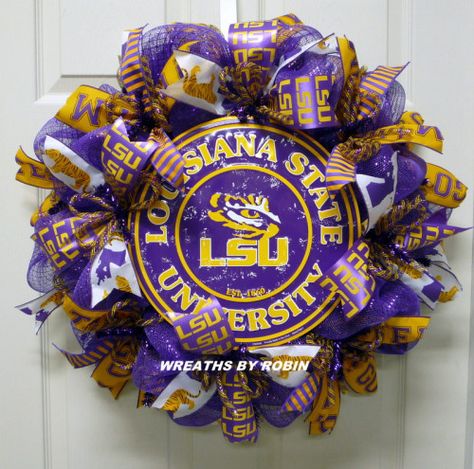 College Wreaths, Lsu College, Sports Wreath, Sports Wreaths, Lsu Football, Football Wreath, Diy Wreaths, Ribbon Wreath, Lsu Tigers