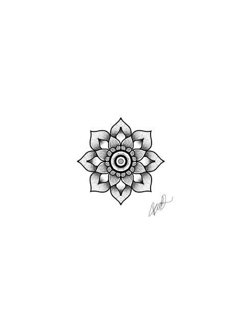 Small Round Tattoos, Tiny Mandala Tattoo, Mandala Flower Design, Round Tattoo, Tattoo Mandala, Mandala Tattoo, Flower Mandala, Mini Tattoos, Wrist Tattoos