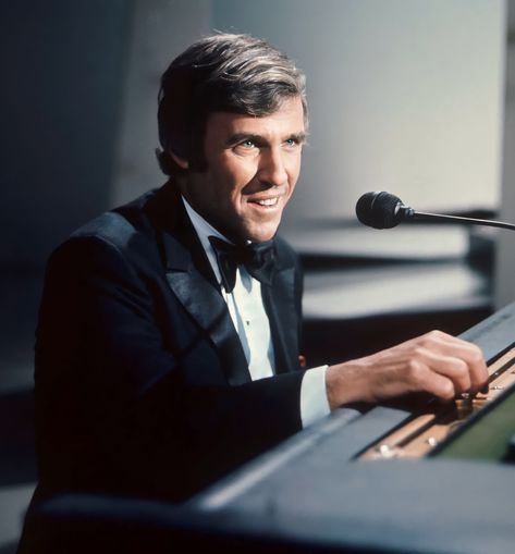 Burt Bacharach (1928-2023) Eccentric Glamour, Burt Bacharach, February 8, Emmy Award, Composers, Pop Songs, Top 40, Academy Awards, Country Western