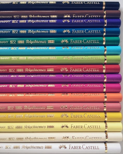 Faber-Castell Polychromos Aesthetic Markers, Faber Castell Drawing, Drawing Equipment, Faber Castell Pencil, Stationery Obsession, Faber Castell Polychromos, Spring Color Palette, Art Pencils, Colored Pencil Art