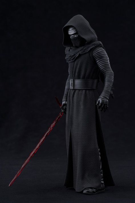 Kylo Ren Outfit, Darth Vader Statue, Scifi Outfit, Ren Cosplay, Kylo Ren Cosplay, Knights Of Ren, Star Wars Fashion, Ben Solo, Star Wars Kylo Ren