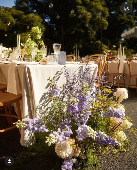 Floral Tablescapes, Purple White Wedding, Lilac And Green, Icelandic Poppies, Japanese Anemone, White Linens, Provence Wedding, Ibiza Wedding, Floral Business