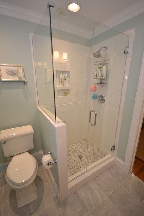 Shower+ bathtub next to it. Duz cijelog zida ? maybe                                                                                                                                                      More Luxury Small Bathroom, Beautiful Small Bathrooms, Small Bathroom With Shower, Dream Ideas, Bilik Air, Bathroom Shower Design, Decoration Bathroom, Tiny House Bathroom, Bathroom Remodel Designs