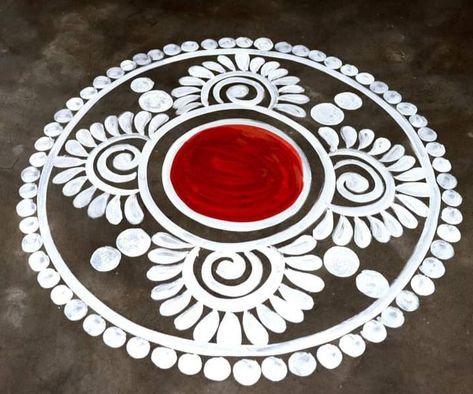 Alpona Design Border, White Rangoli Design Simple, Simple Alpana Designs, Marriage Wall Art, Creative Instagram Names, Poster Rangoli, Very Easy Rangoli Designs, Rangoli Side Designs, Alpona Design