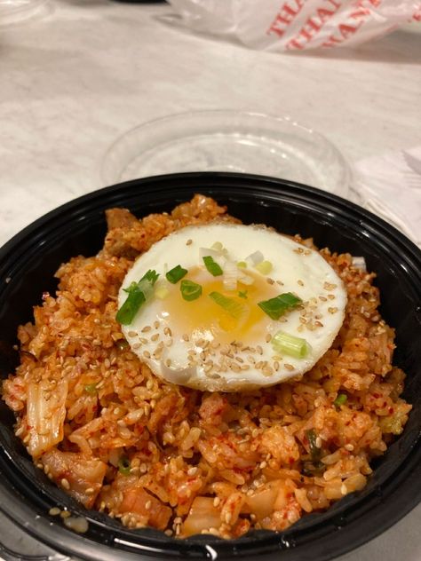 Kimchi fried rice Kimchi Fried Rice Aesthetic, Aesthetic Kimchi, Fried Rice Aesthetic, Korean Food Bibimbap, Korean Fried Rice, Kimchi Rice, Best Korean Food, Dorm Food, Kimchi Fried Rice